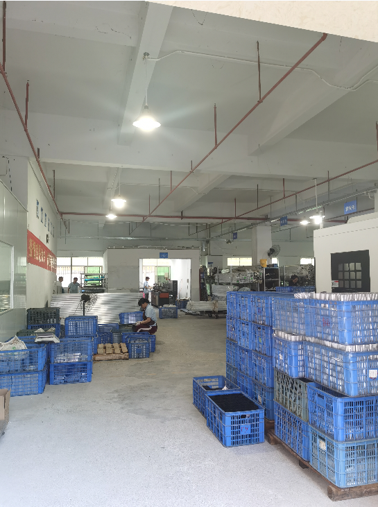 客戶訂單接踵而至，忙碌的發(fā)貨現(xiàn)場|鉑源五金